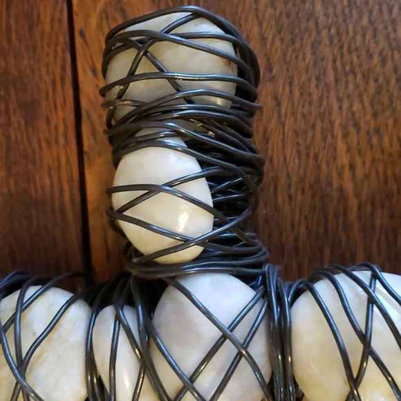 Cross Handcrafted with thick Wire and Stones - Picture 10 of 14